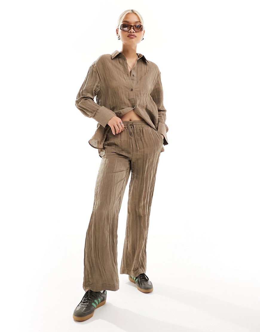 Only Textured Wide Leg Pants In Light Brown - Part Of A Set