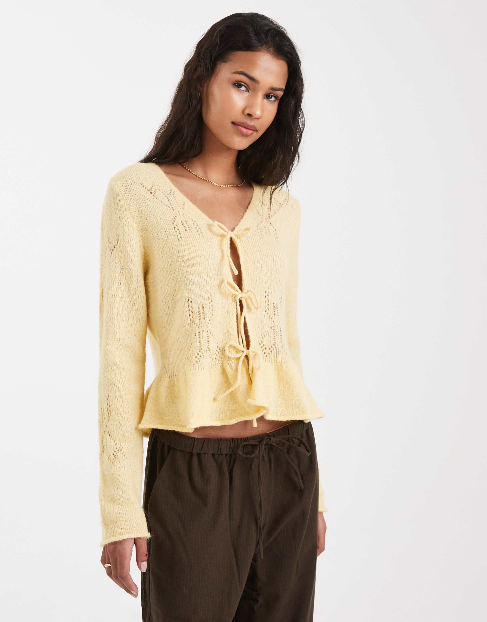 only tie front cardigan with wool in pale yellow