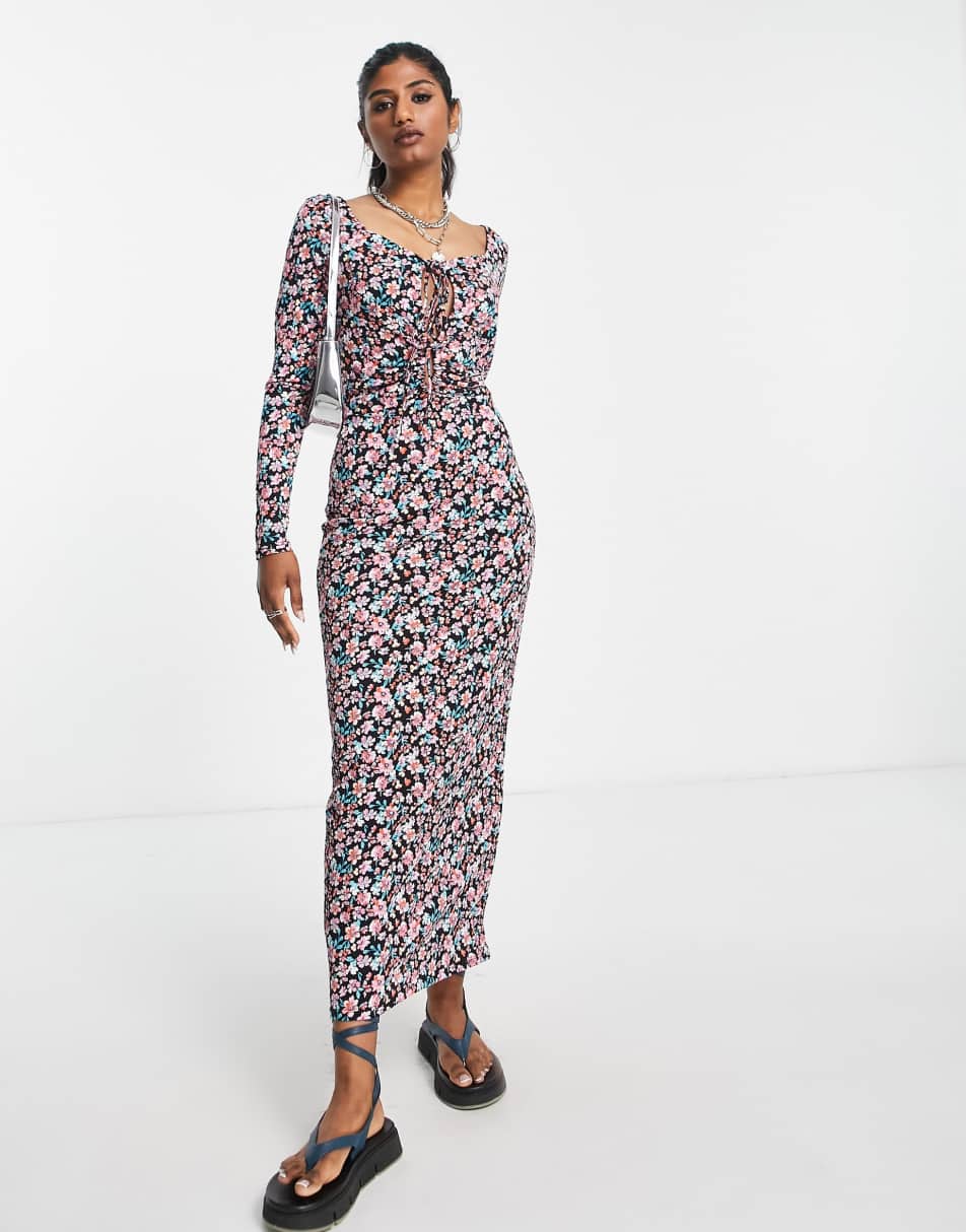 Tfnc petite pleated maxi bridesmaid dress with spot 2024 mesh frill detail