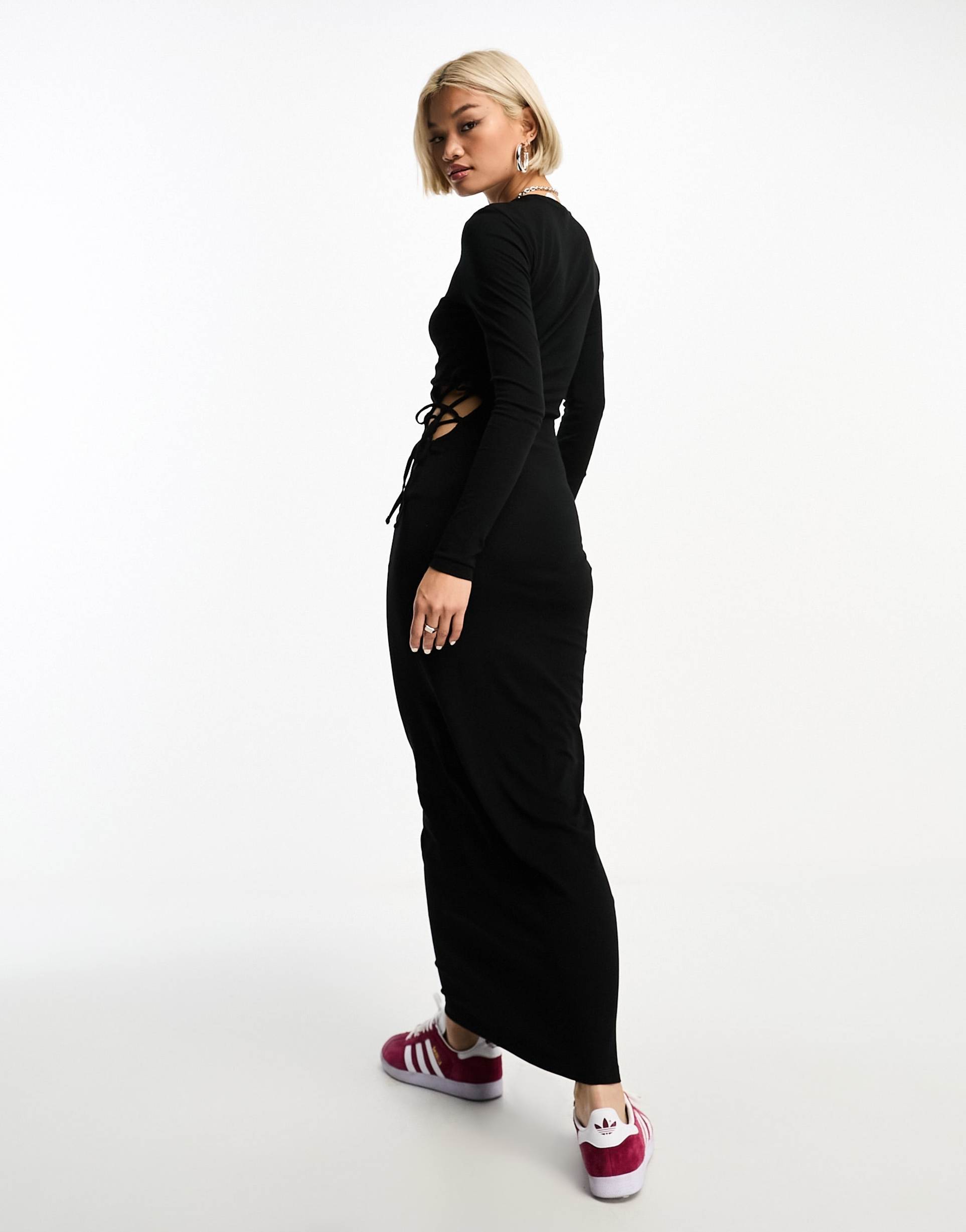 only tie side maxi dress in black