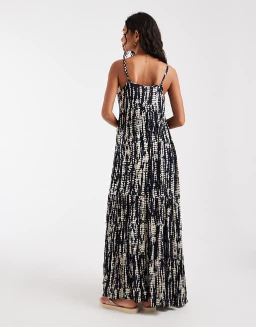 ONLY tiered maxi dress in navy abstract print, 4 of 4