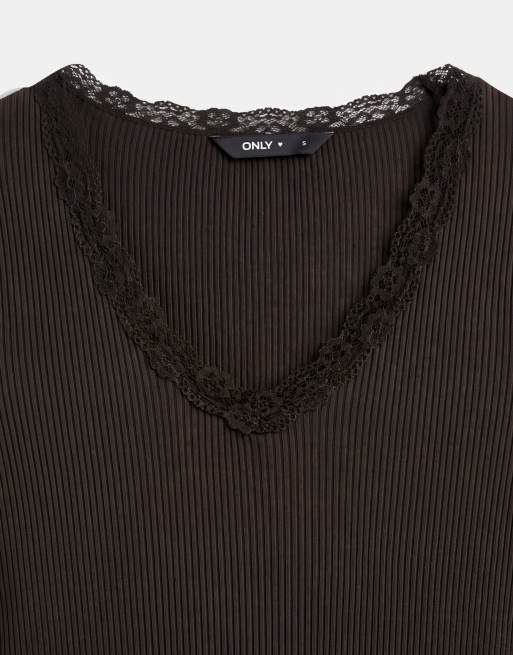 ONLY top à col V à manches longues avec détail en dentelle couleur chocolat, 7 de 8