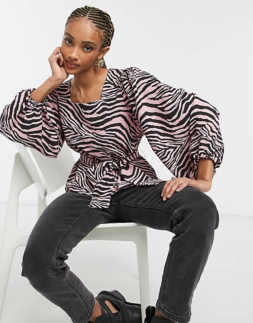 Only top with square neck in pink zebra print