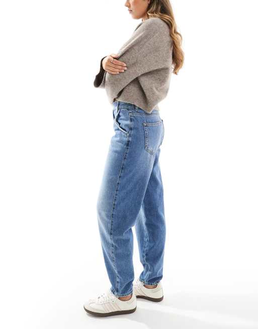 ONLY Troy high waist carrot fit jeans in mid blue , 3 of 5