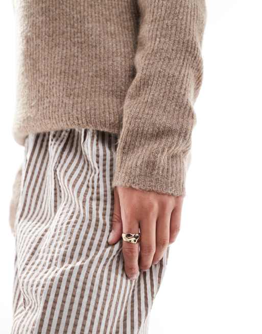 ONLY v neck jumper in beige marl , 2 of 4