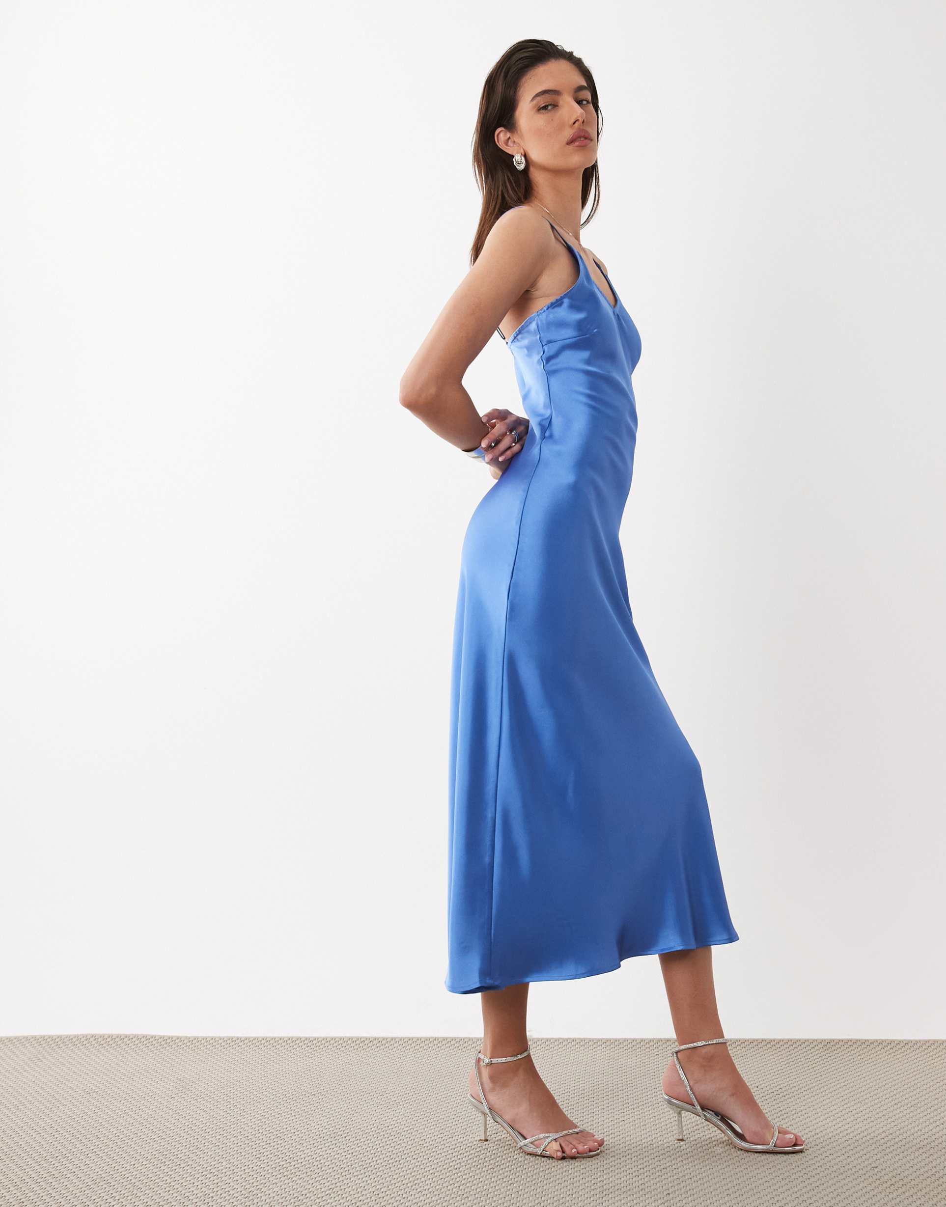only v-neck midaxi dress in blue