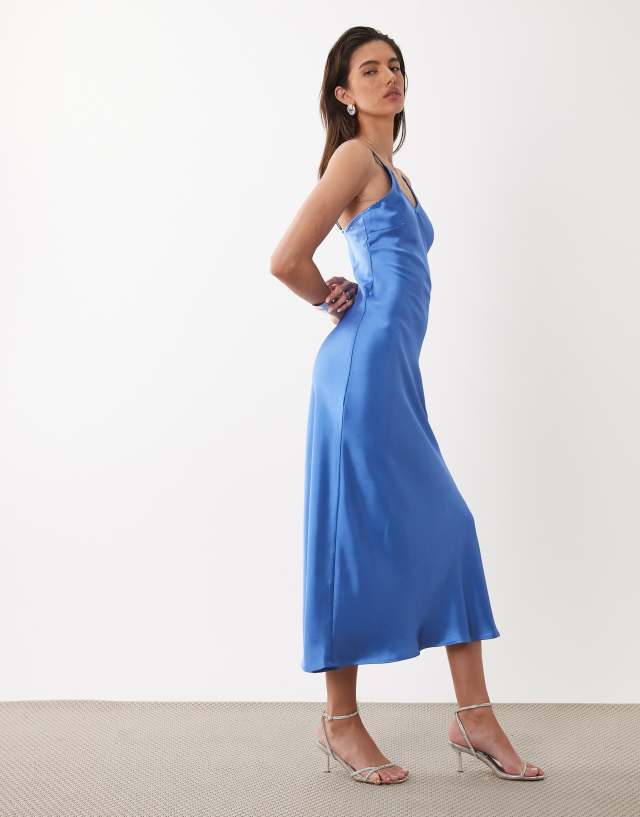 blue midaxi dress ONLY - V-Neck - Women - Polyester - 10 US Style:Scoop Neck $4600 CHRISTIAN DIOR FLARED subcat_Knit-Dresses The contrast between the