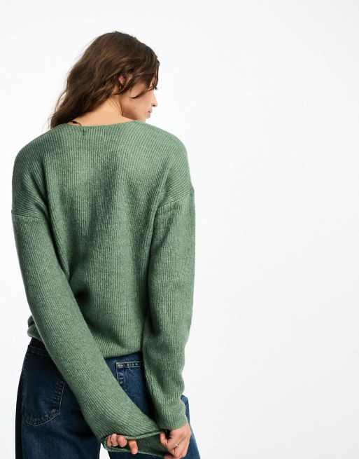 ONLY v neck slouchy jumper in light green , 3 of 4
