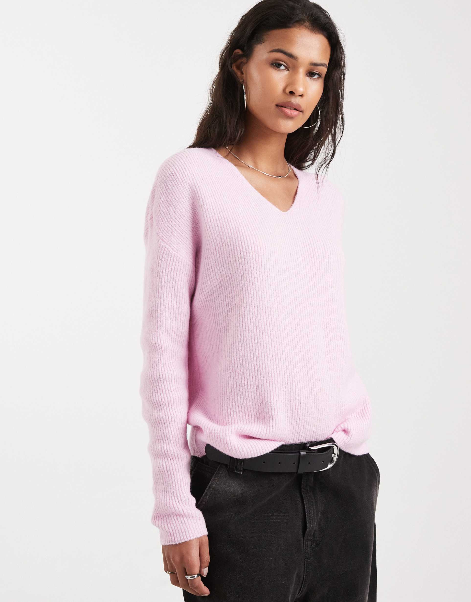 only v-neck slouchy sweater in light pink