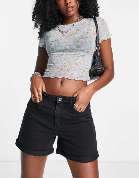 Only – Vega – Mom-Jeansshorts in Schwarz mit niedrigem Bund und umgeschlagenem Saum - view 1