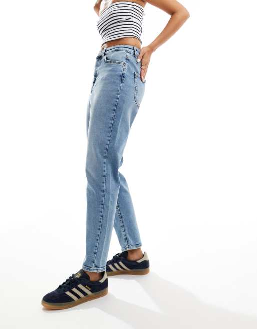 Jeans mom only store