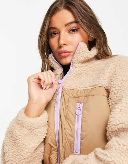 Only Veste duveteuse matelass e contrastante en imitation peau de mouton Beige