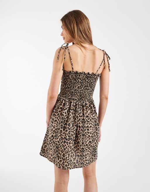 ONLY - Vestido corto con estampado animal y detalle fruncido, 4 de 4