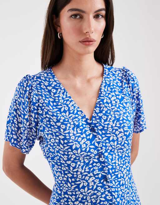 ONLY - Vestito corto allacciato in vita blu scuro a fiori con scollo a V , 4 di 4