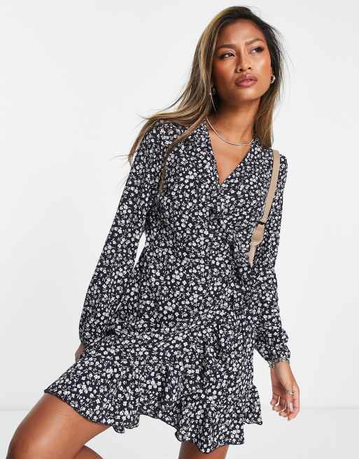 Only - Vestito corto avvolgente nero a fiori con volant sul bordo , 2 di 4