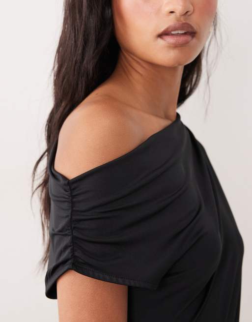 ONLY - Vestito lungo fasciante nero sinuoso con spalle scoperte, 3 di 4