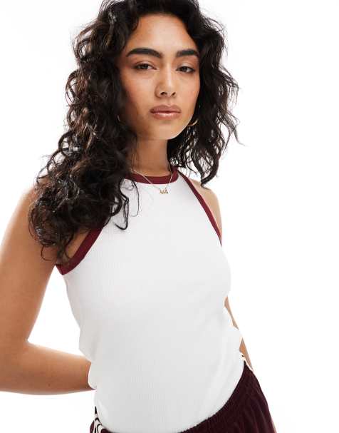 ONLY – Vitt, ribbat linne med kontrastdetalj - view 1