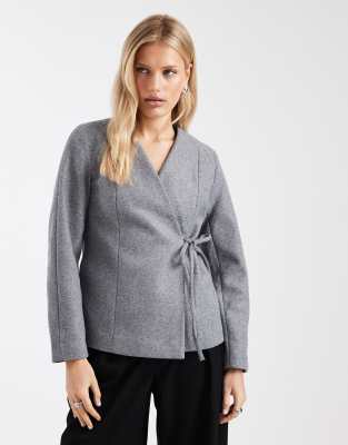 ONLY - Wickeljacke in Grau mit seitlichem Bindedetail