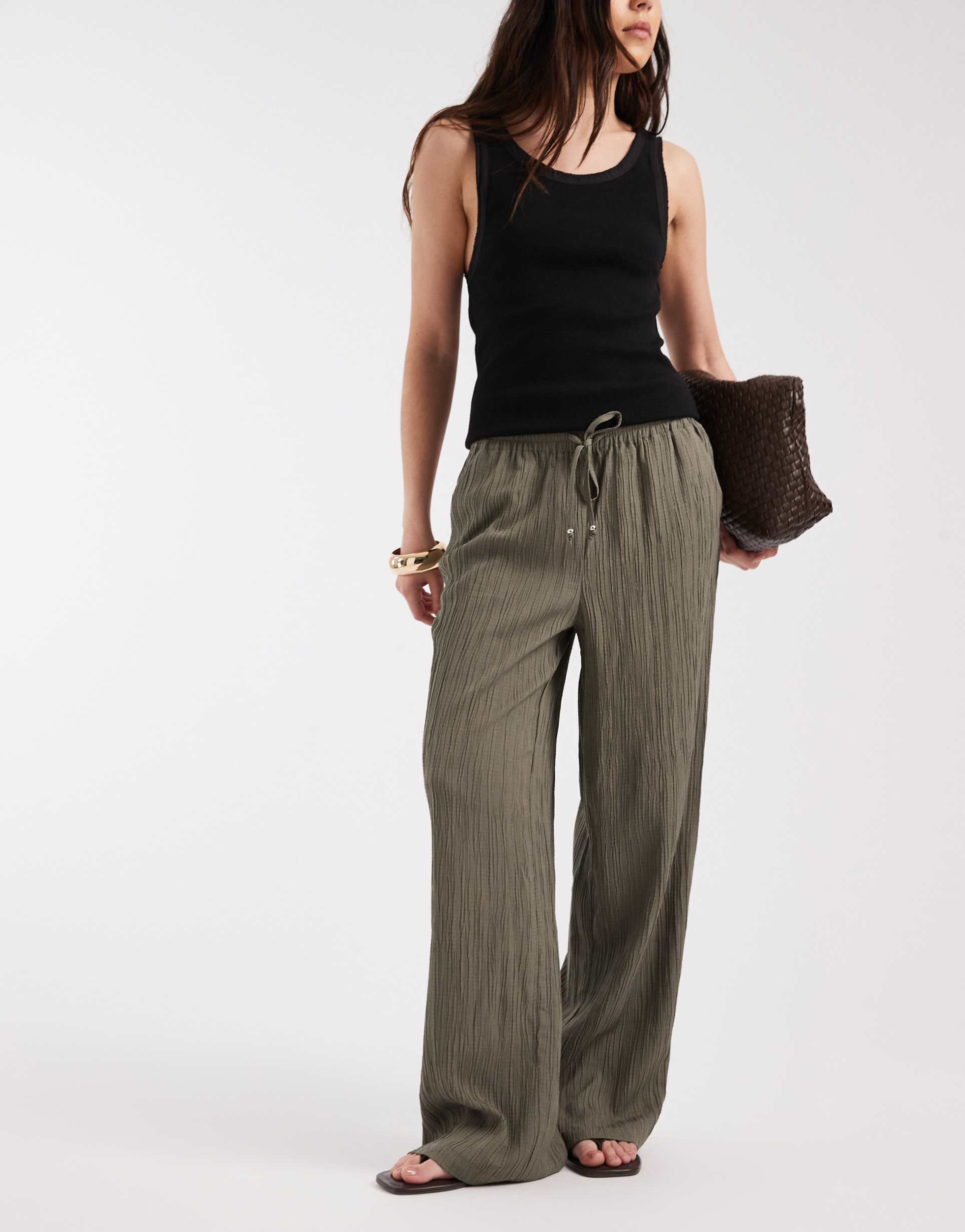 only wide leg crinkle textured pants in olive green