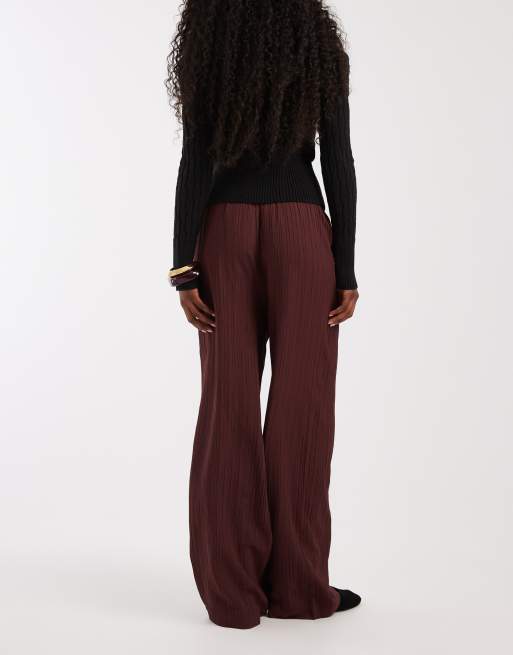 ONLY wide leg crinkle textured trousers in chocolate brown, 5 of 5