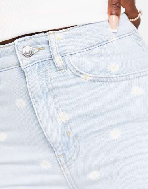 Only wide leg jeans in light wash with daisy print , 3 of 4