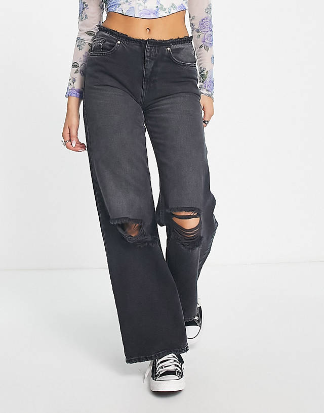 ONLY - wide leg jeans with frayed low waist in black