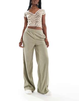 wide leg pull on cord pants in sage-Green