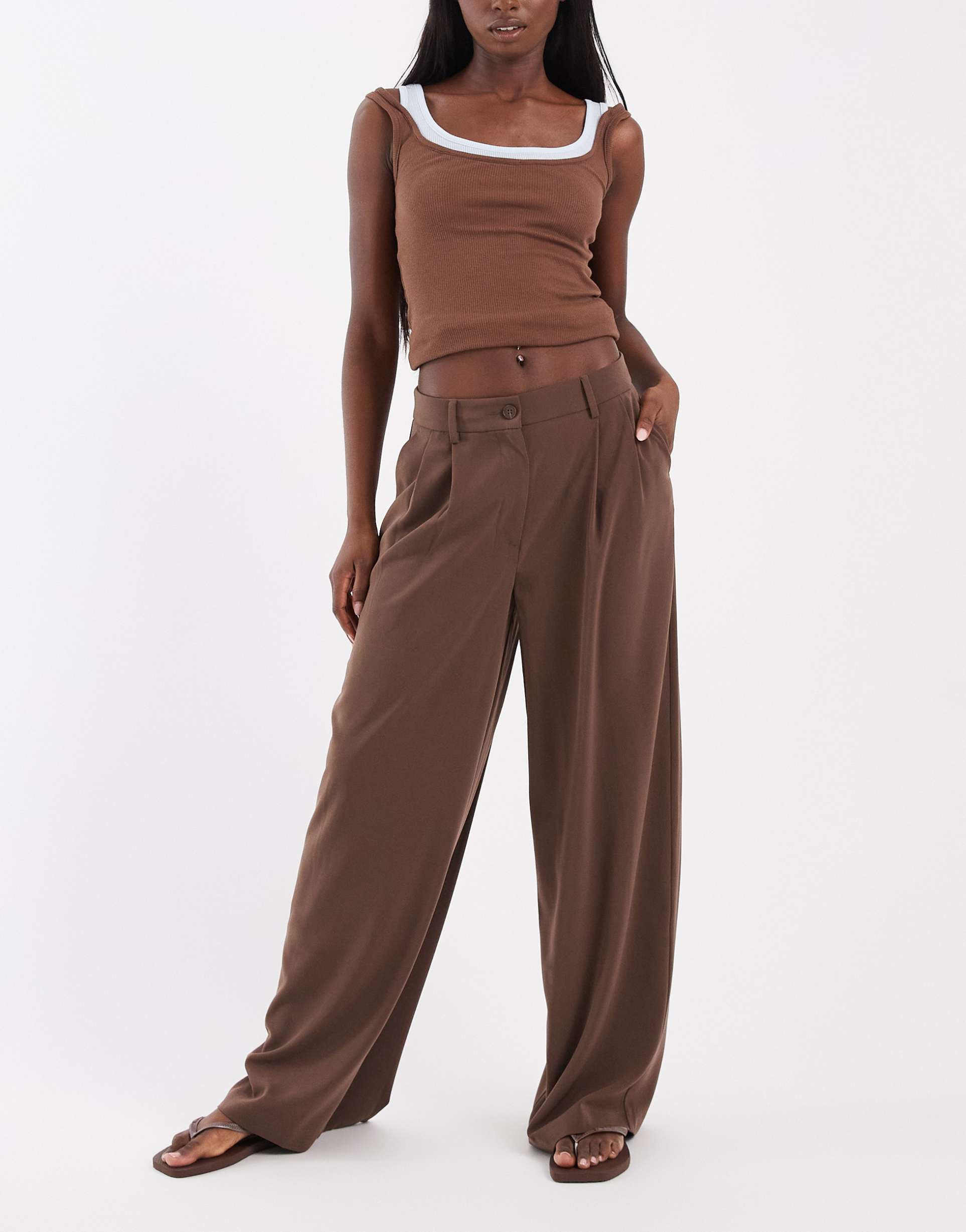 only wide leg tailored pants in chocolate brown