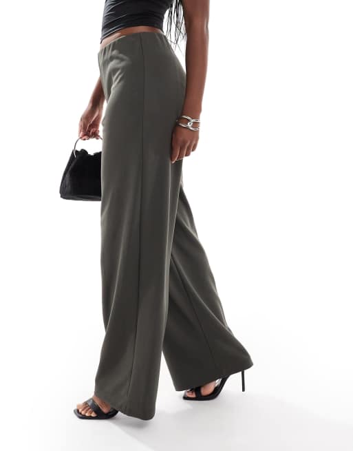 ONLY wide leg tailored trousers in dark grey, 2 of 5