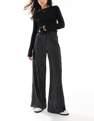 ONLY ONLY wide leg textured trouser in black pinstripe
