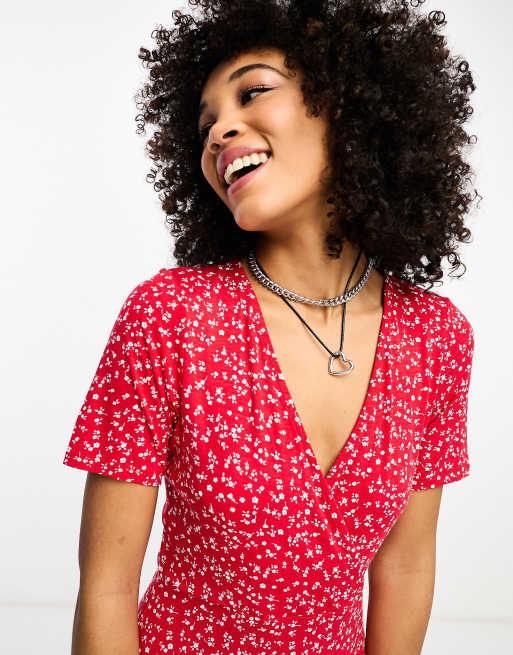 open lace back dress Red Floral Print Wrap Top Skater Dress – AX Paris main image 0