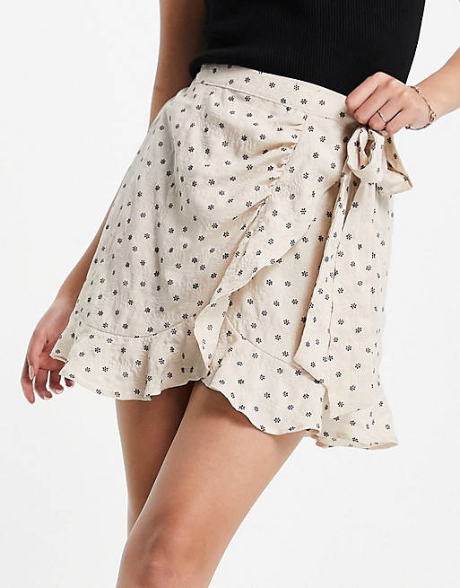 Only wrap mini skirt in floral print