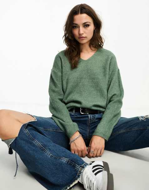 ONLY v neck slouchy jumper in light green 