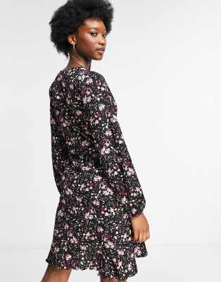 Only Zille floral print wrap mini dress in lilac | ASOS