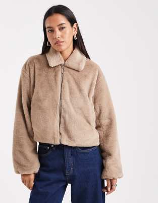 ONLY ONLY zip through faux fur jacket in beige-Neutral