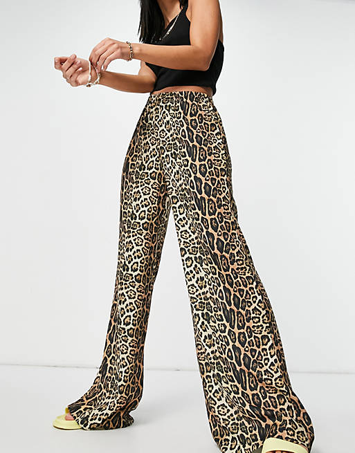Onzie freedom trousers in leopard print