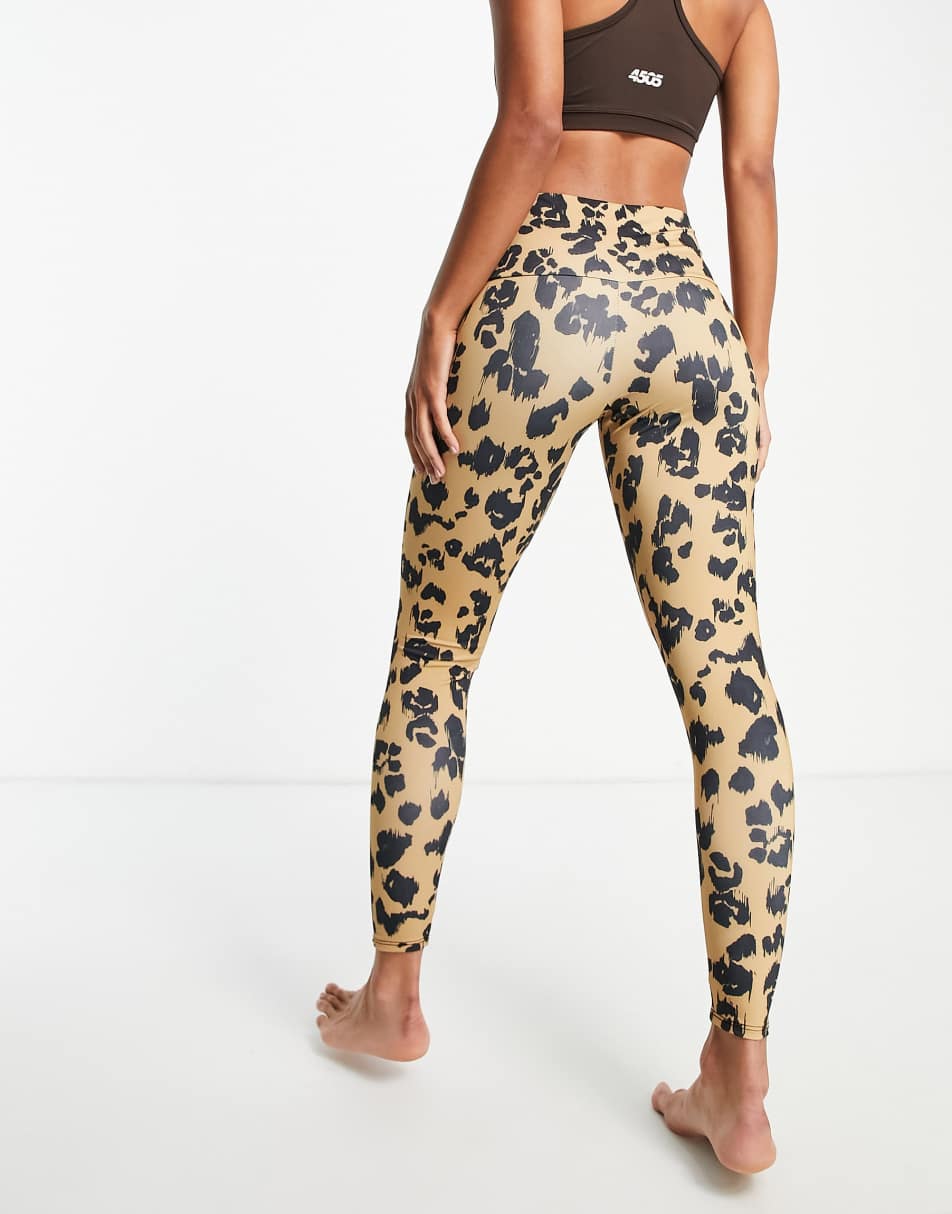 Onzie cheetah outlet leggings