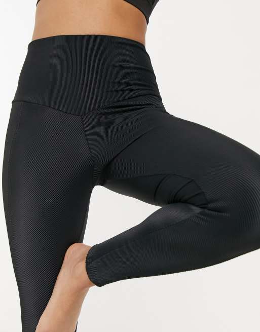 Onzie Cadence Ribbed Leggings in Black