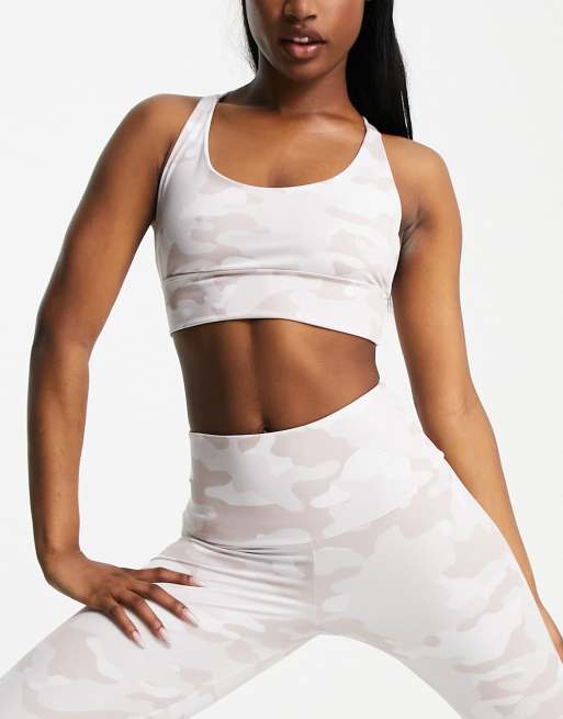 Onzie Chic Bra White  Chic bra, Bra, Designer activewear