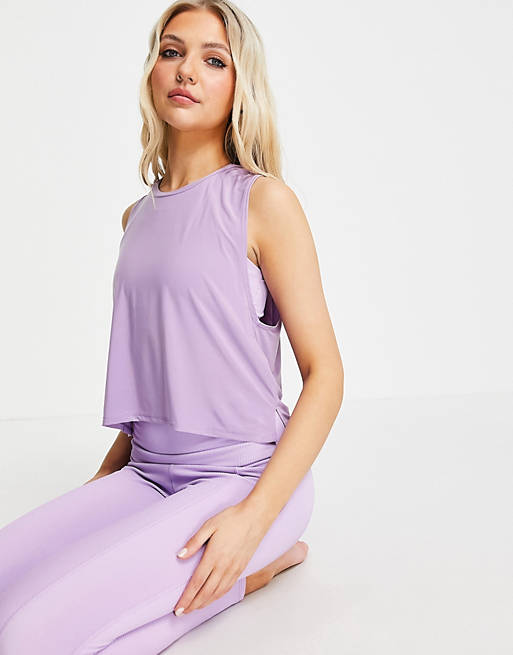 Onzie tempo tank in lilac