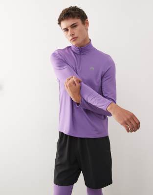 Elite - Activewear - Oberteil in Lila mit kurzem Reißverschluss Lila XS