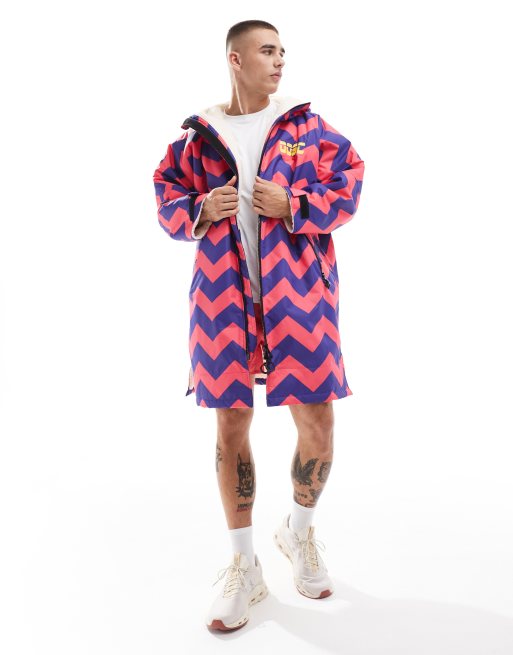 OOSC Fresh Prince with Sherpa Changing Robe in Pink and Purple Chevron, 2 of 4
