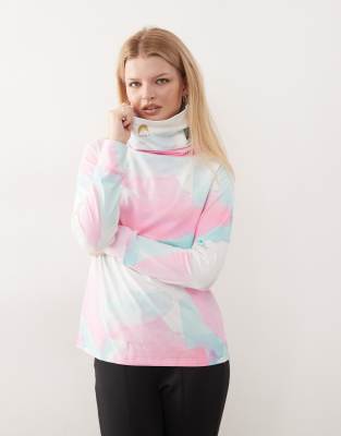 Oosc High Neck Baselayer Top Watercolour- Women's In Multi