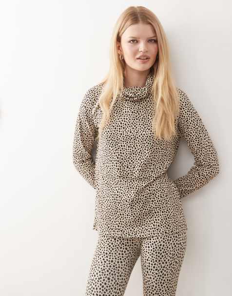OOSC – Hochgeschlossenes Baselayer-Oberteil für Damen mit zweifarbigem Cheetah-Fellmuster - view 1