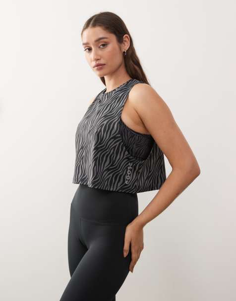 OOSC Infinite cropped tank top in black - view 1