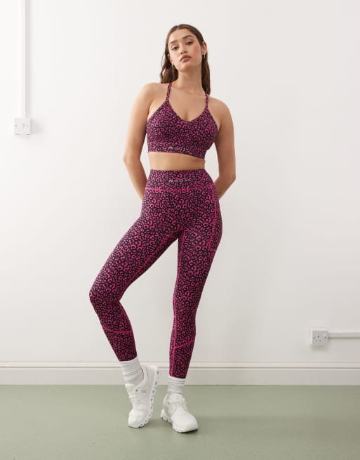 OOSC – Infinite – Sport-BH in Rosa mit mittlerer Stützfunktion und Leopardenmuster, 3 von 4