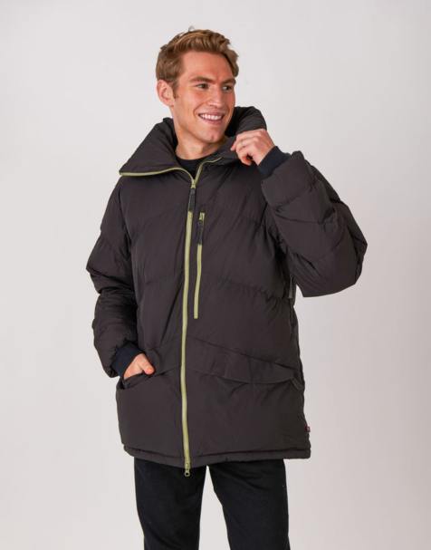OOSC Men's puffer jacket black in black - view 1