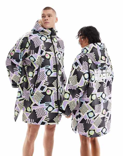 OOSC Saved by the bell with cream sherpa changing robe in black & purple & yellow - view 1