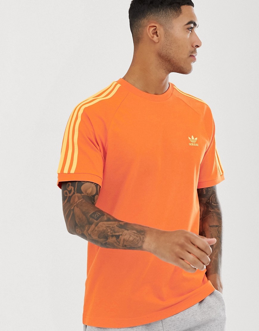 Orange stribet 3 T-shirt fra adidas Originals