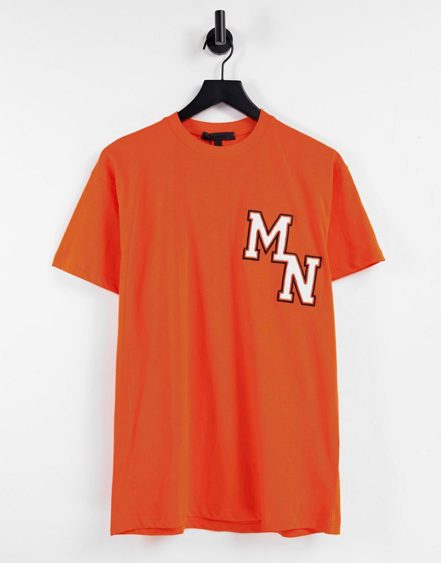 фото Оранжевая футболка с вышивкой в университетском стиле mennace-оранжевый цвет